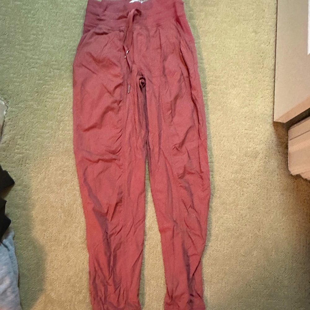 Lululemon Dance Studio Jogger Sz 2